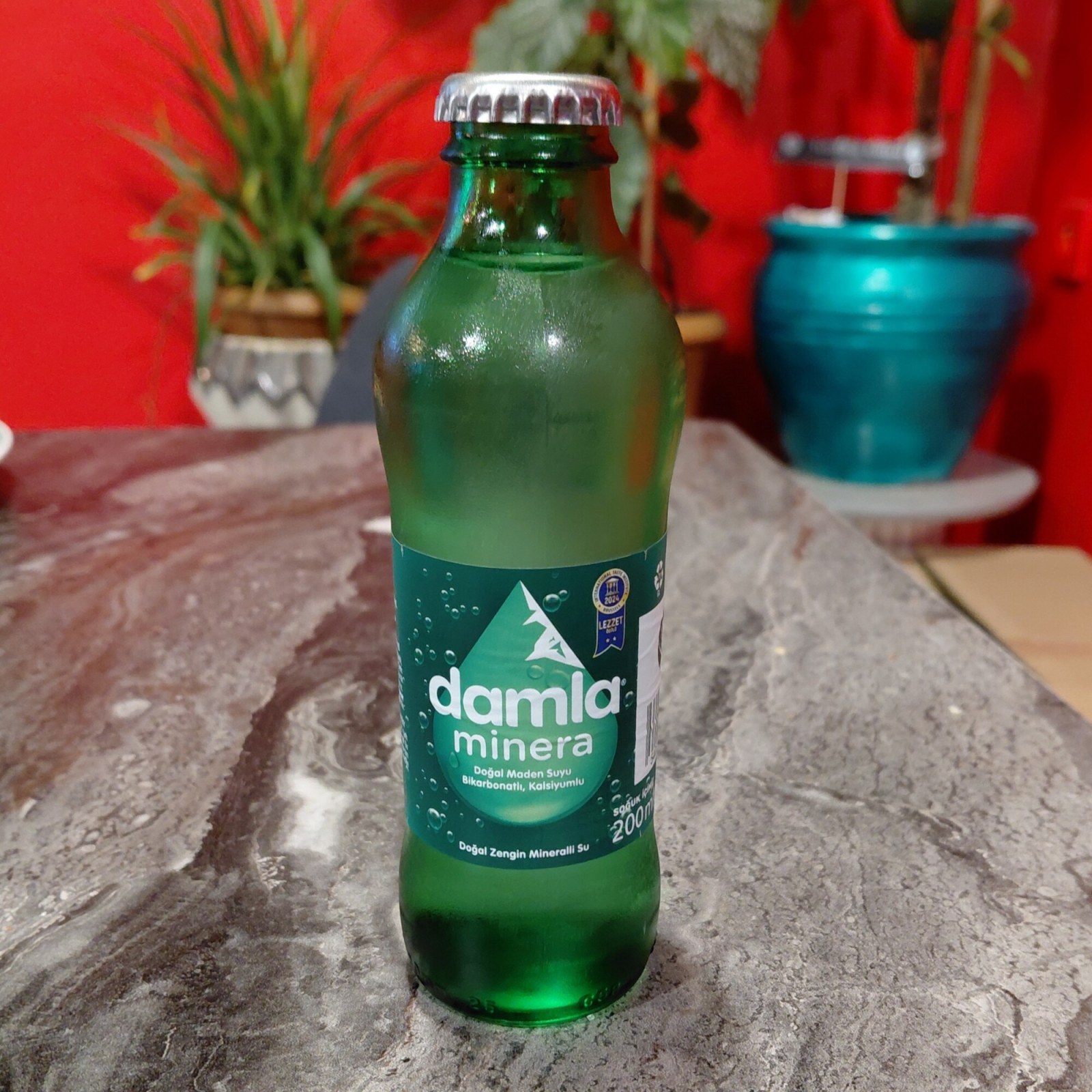 Damla Doğal Mineral Suyu 200 ml
