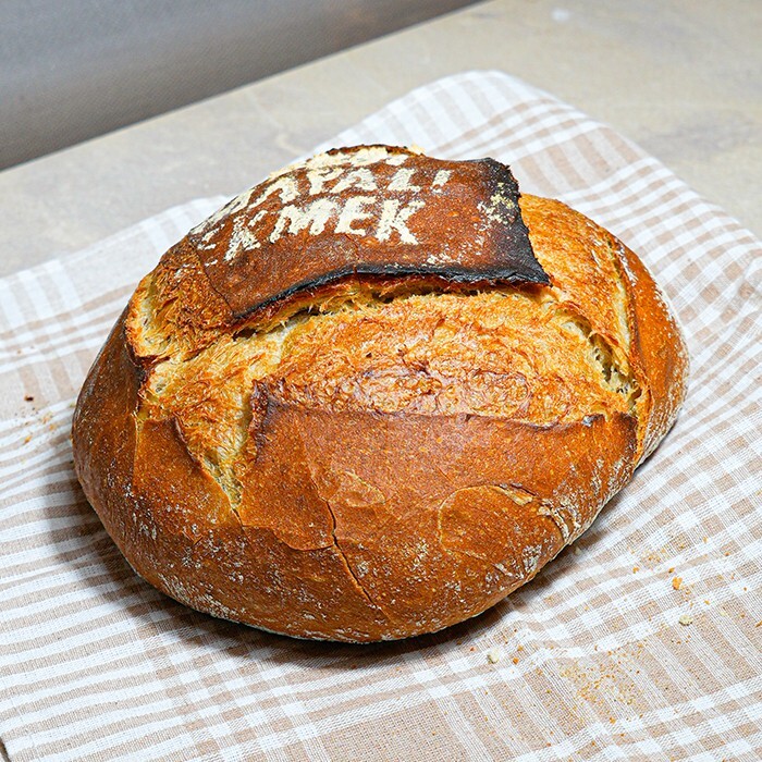 Ekşi Mayalı Ekmek