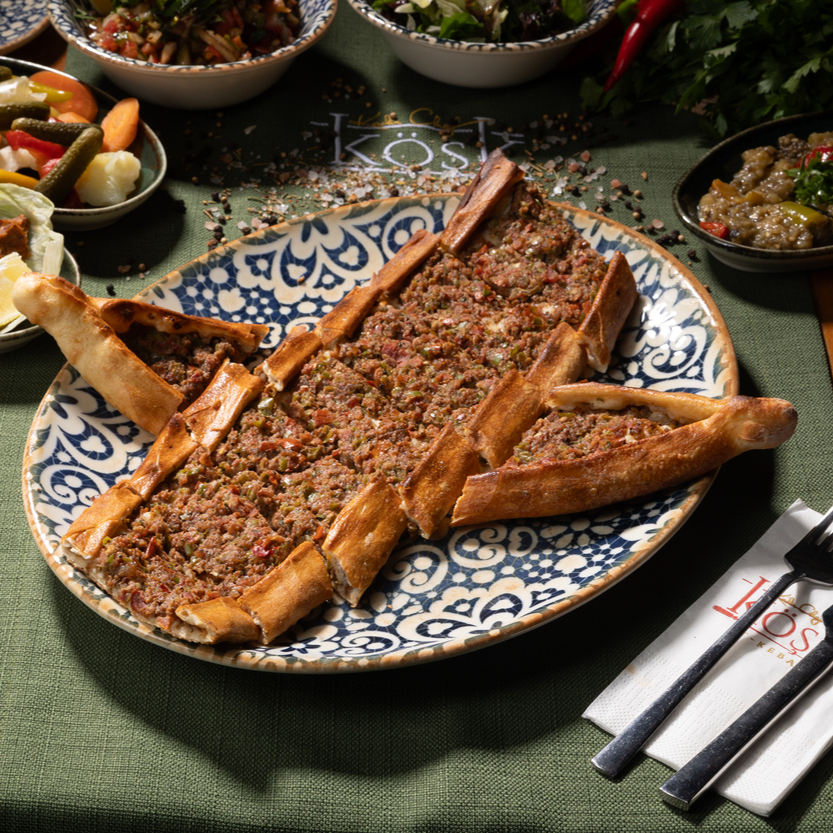 Kıymalı Pide