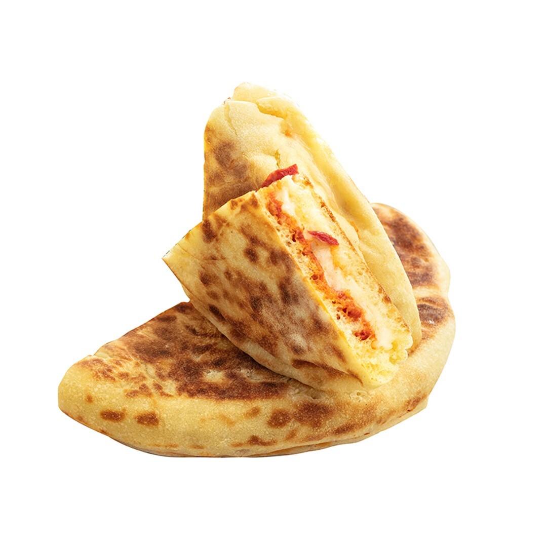 Sucuklu Ve Kaşar Peynirli Tost