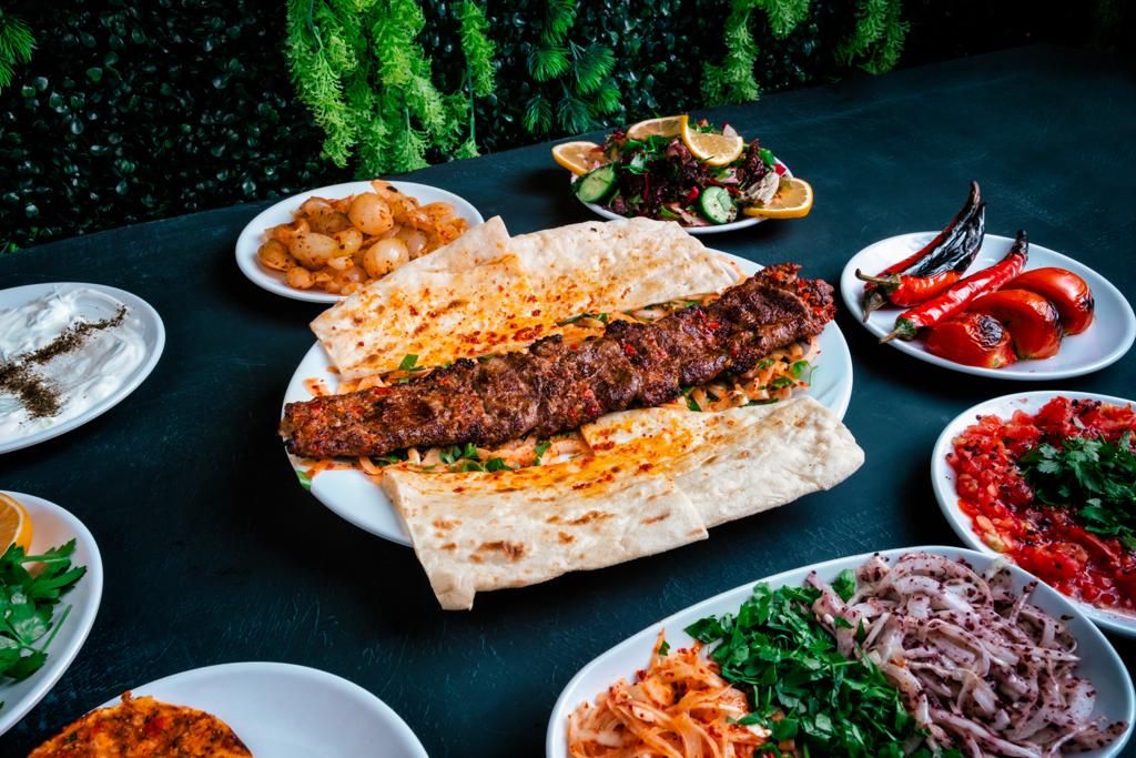 İki Yüzlü Kebap