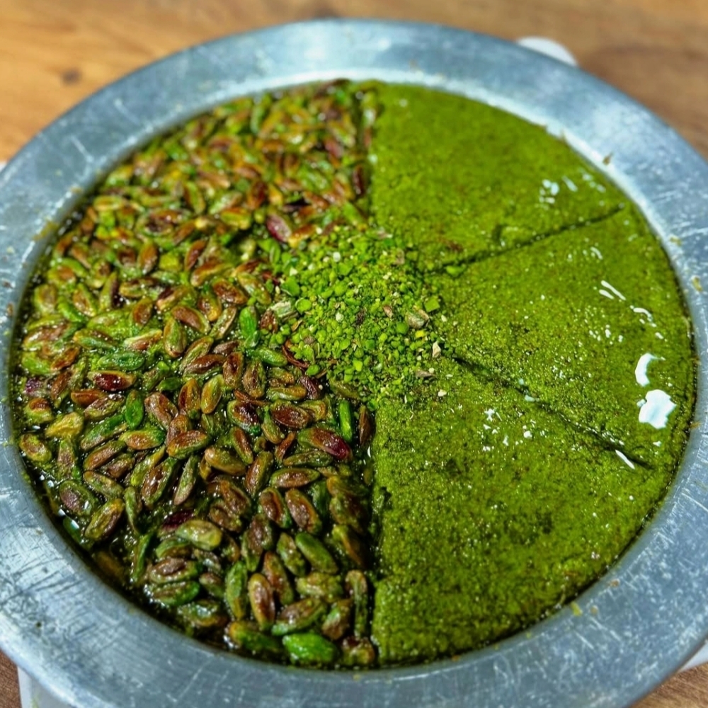 Yarı Cennet Yarı Zade 3 Kişilik