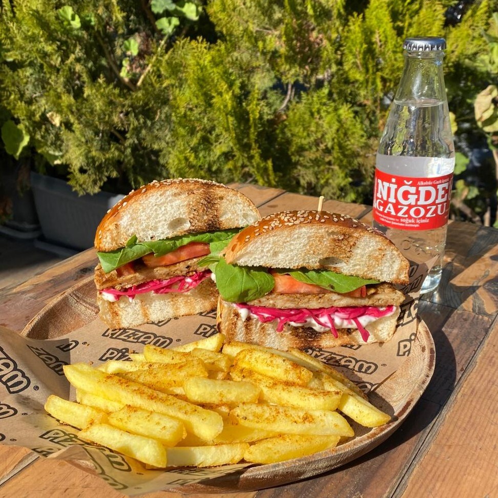 Tavuk Burger menü