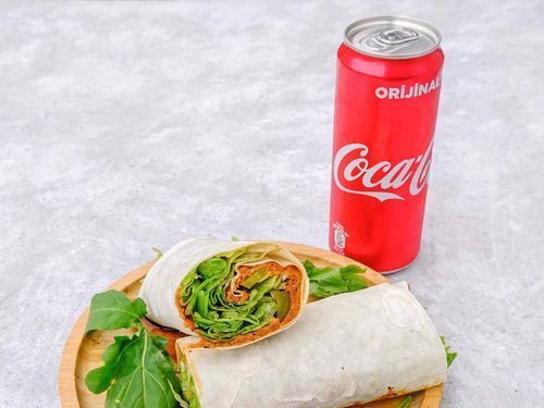 XXXL Mega Çiğ Köfte Dürüm+COLA (250gr.)