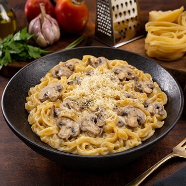 Mantarlı Soslu (Günlük Taze Makarna Fettuccine)