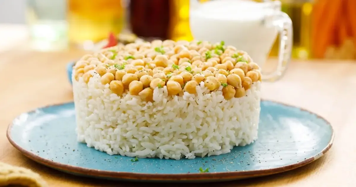 Nohutlu Pilav + Salata