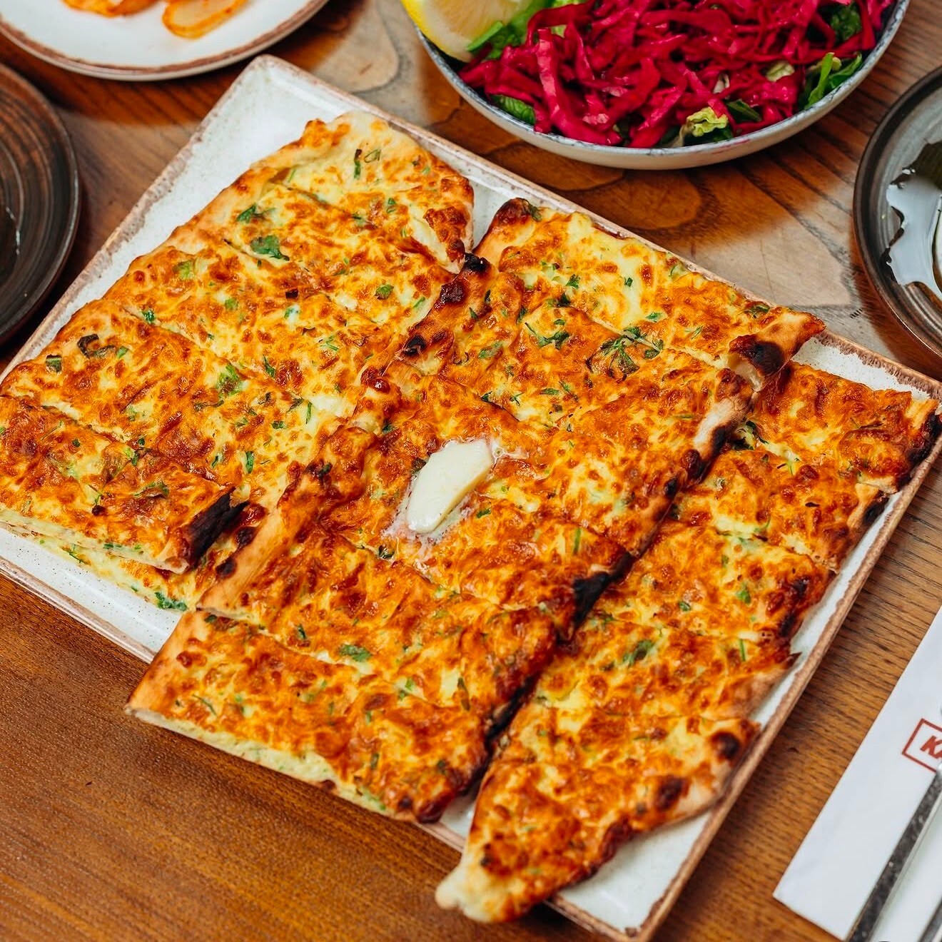 Yenipazar Usulü Peynirli Yumurtalı Pide +Coca Cola 330 ml