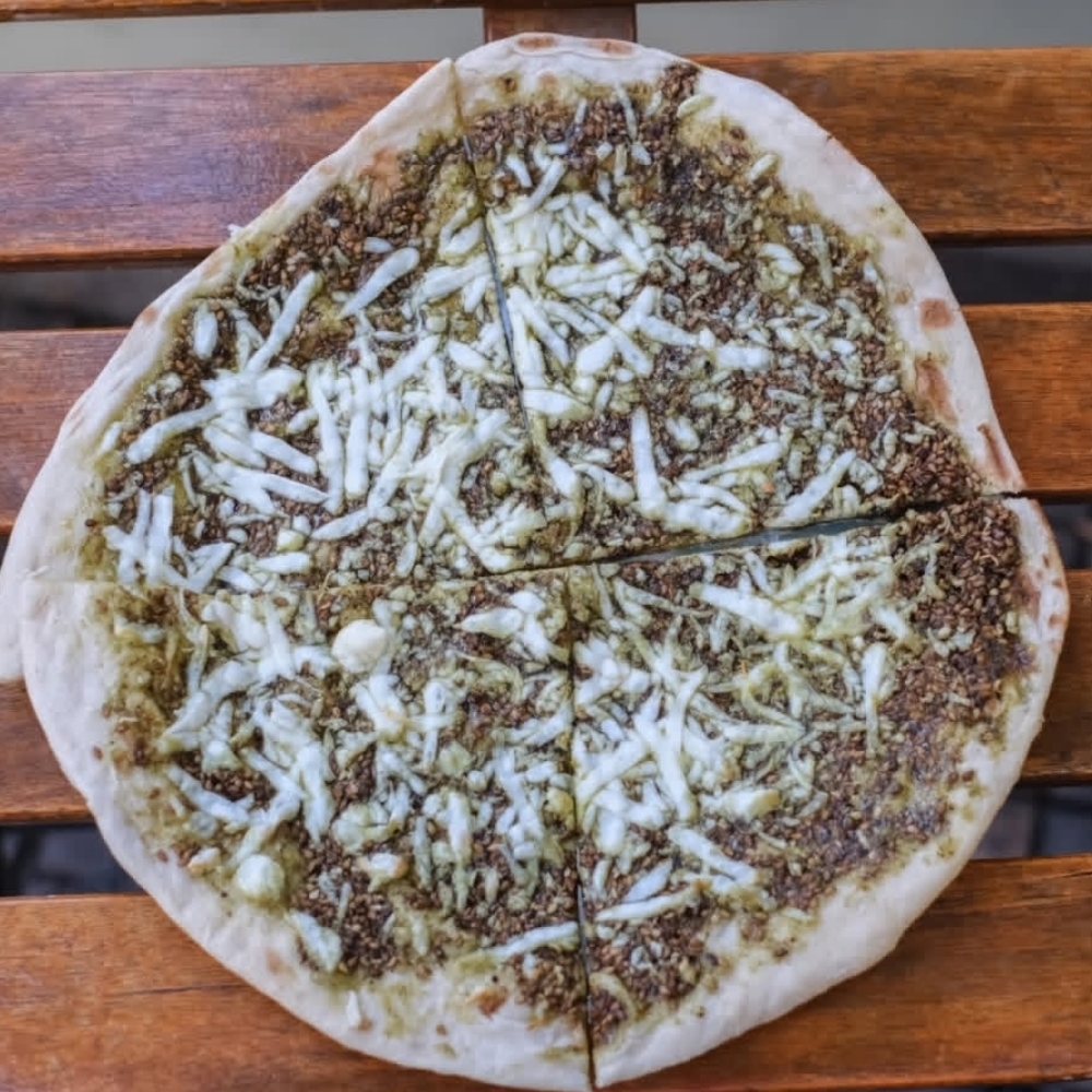 Peynirli Zahterli Ekmek