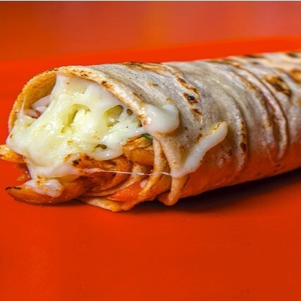 Chedarlı Peynirli Dürüm Mega (L)