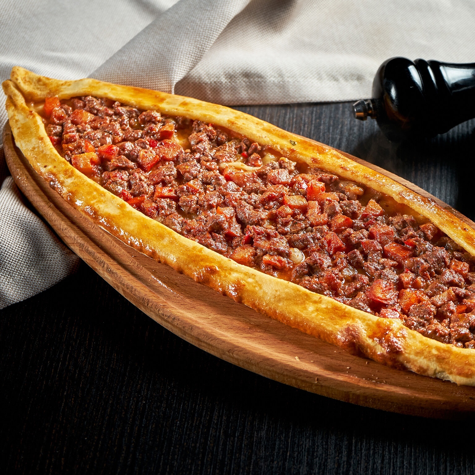 Kuşbaşılı Pide + 200 Ml. Coca Cola