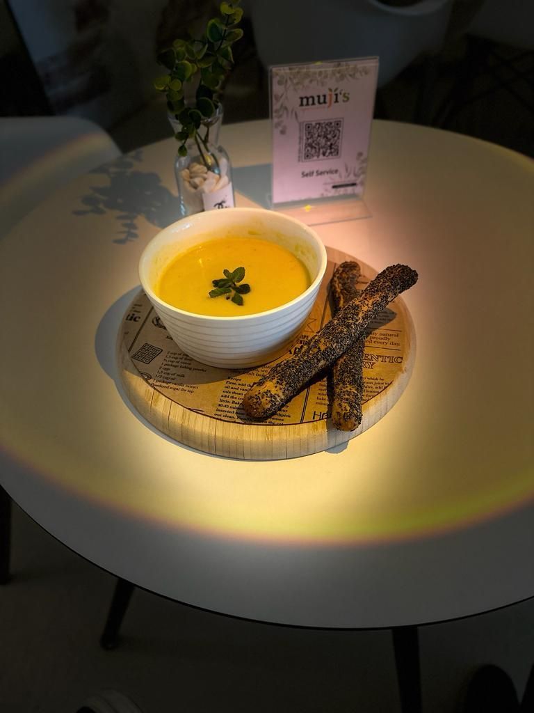 Kadifemsi Sebze Çorbası (Glütensiz ve Vegan)
