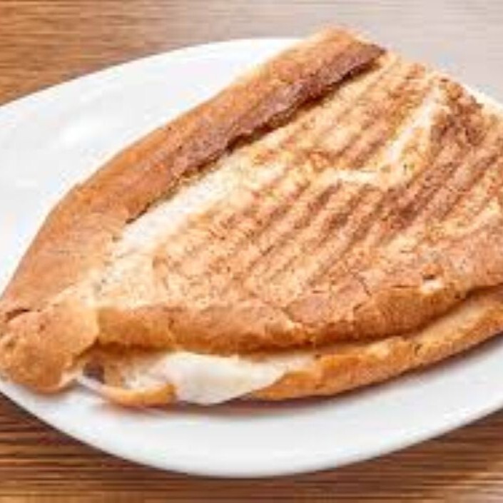Kaşarlı Tost (Yarım Baston)