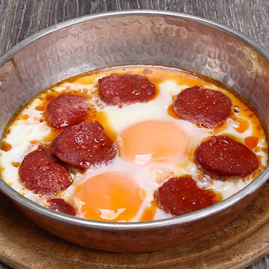 Sucuklu Yumurta
