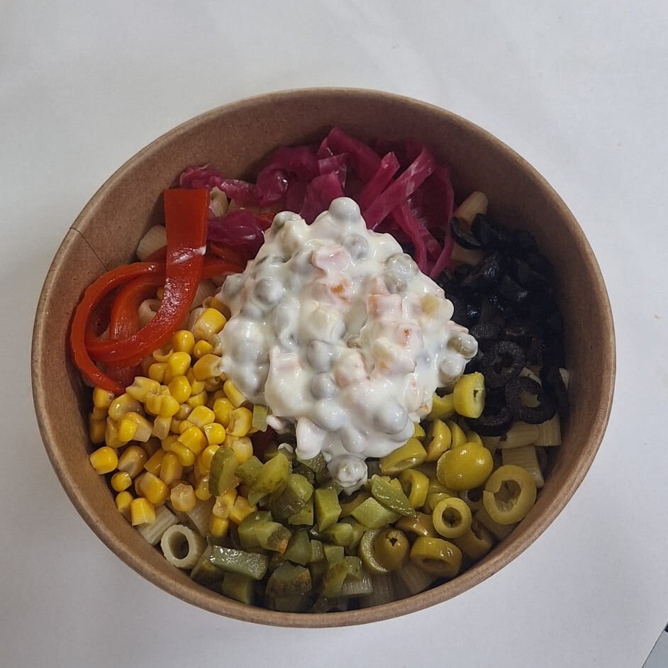 Makarna Salatası