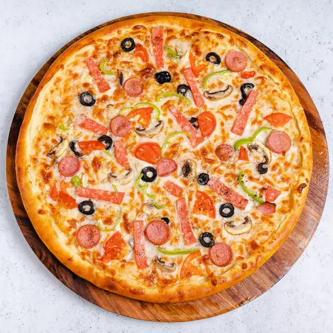 Deluxe Pizza (Küçük) (22 cm.)