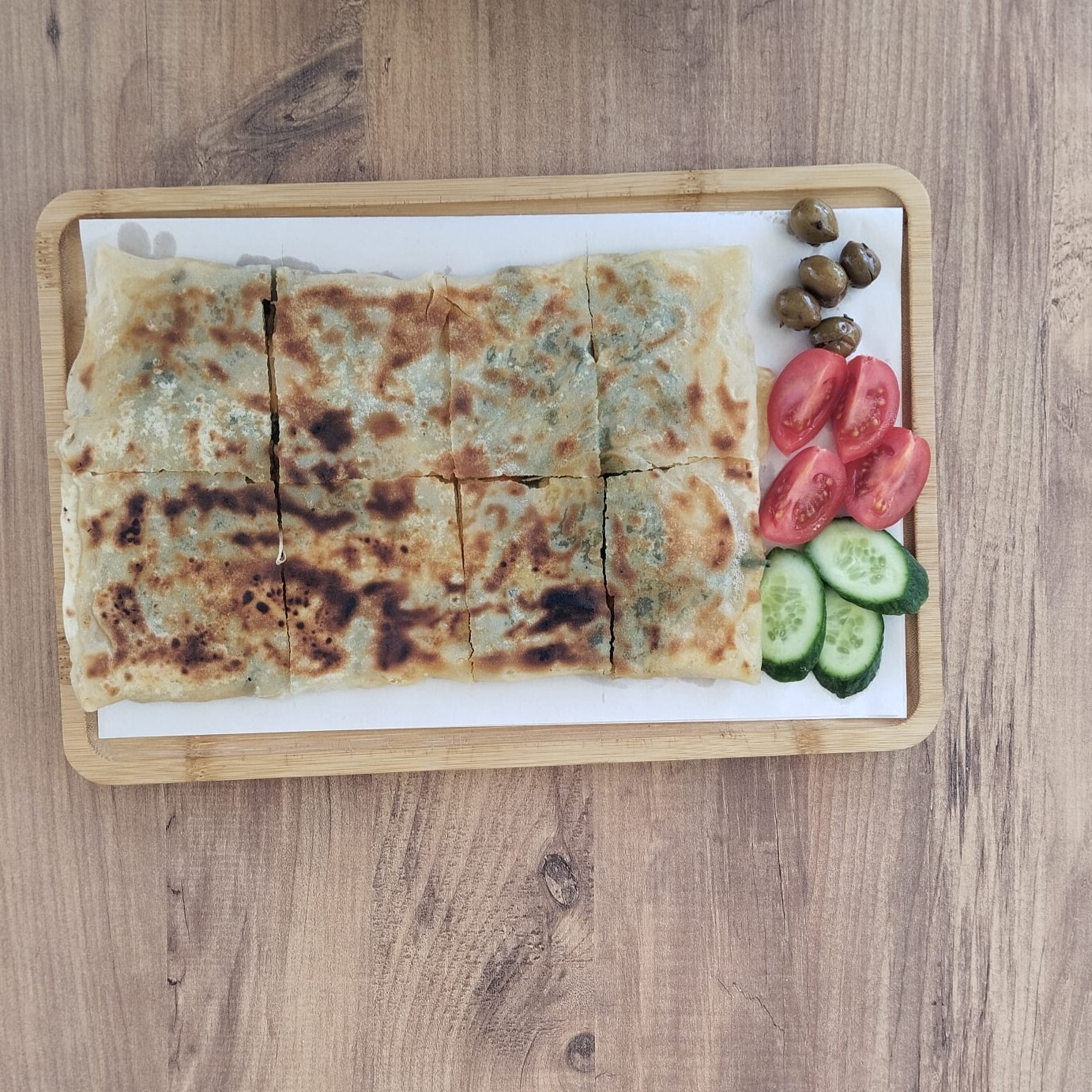 ISPANAKLI KAŞARLI GÖZLME