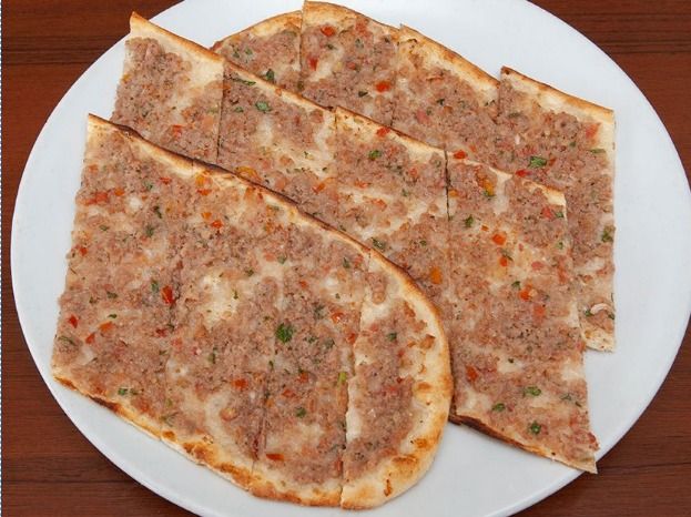 Kıymalı Pide