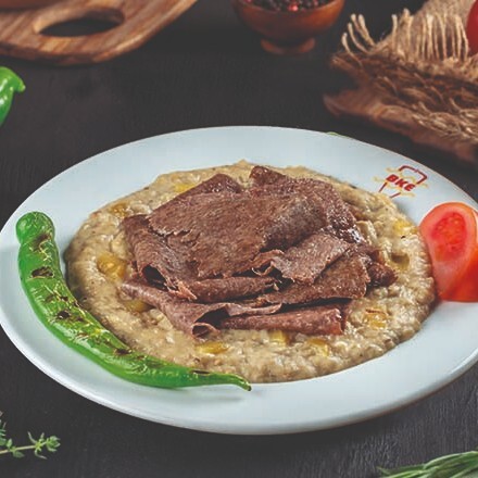 Beğendi Yatağında Et Döner