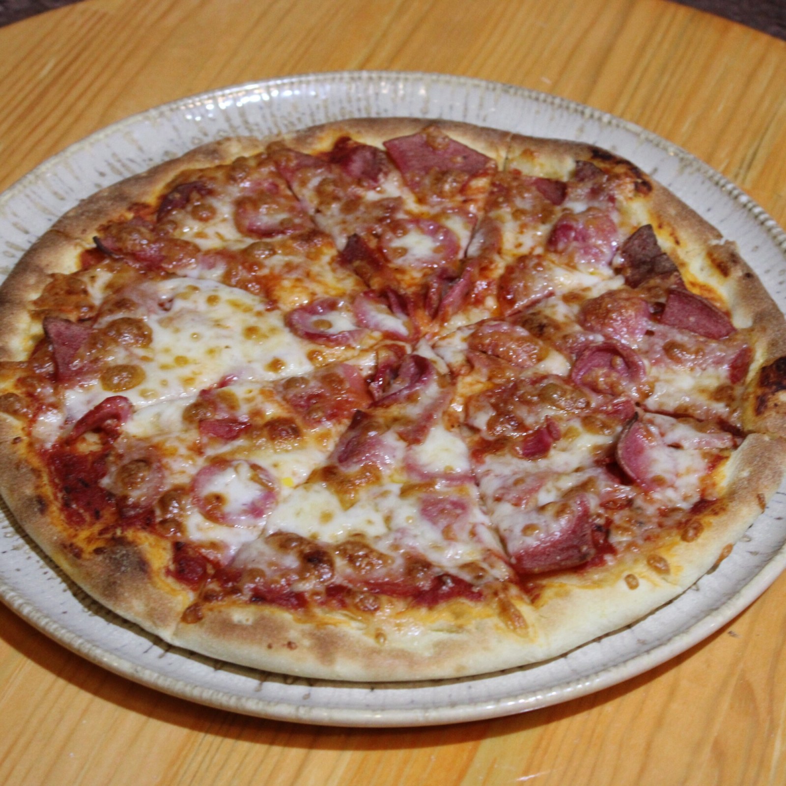 Etçil Pizza