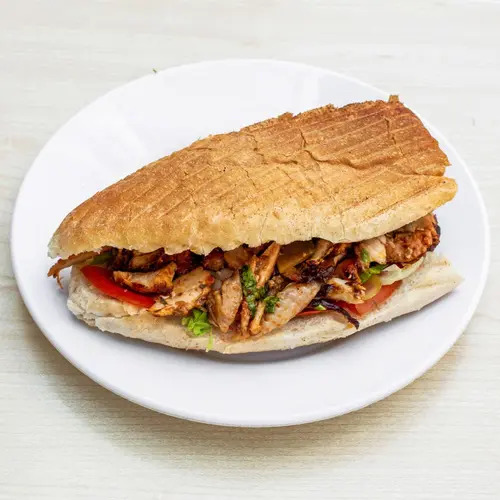 Tam Ekmek Arası Bol Tavuk Döner
