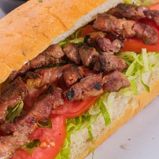Ekmek Arası Dana Şiş