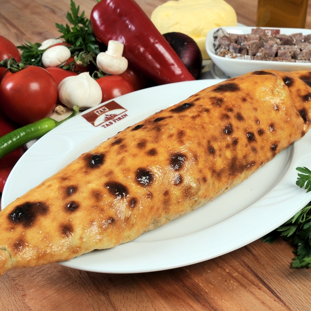 Kıymalı Pide