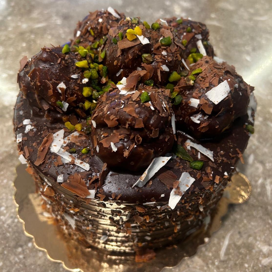 Profiterollü Pasta (6 Kişilik)