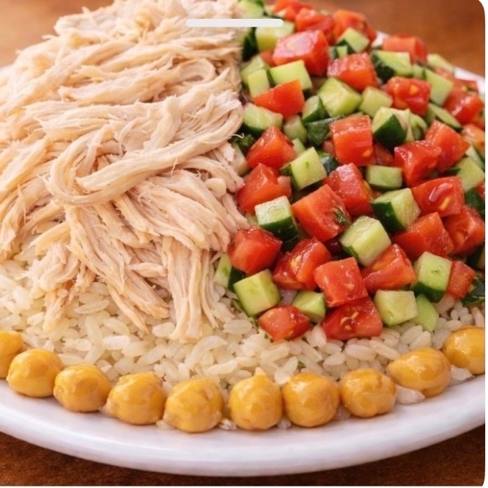 Tavuklu Pilav Üstüne Salata (1,5 Porsiyon)