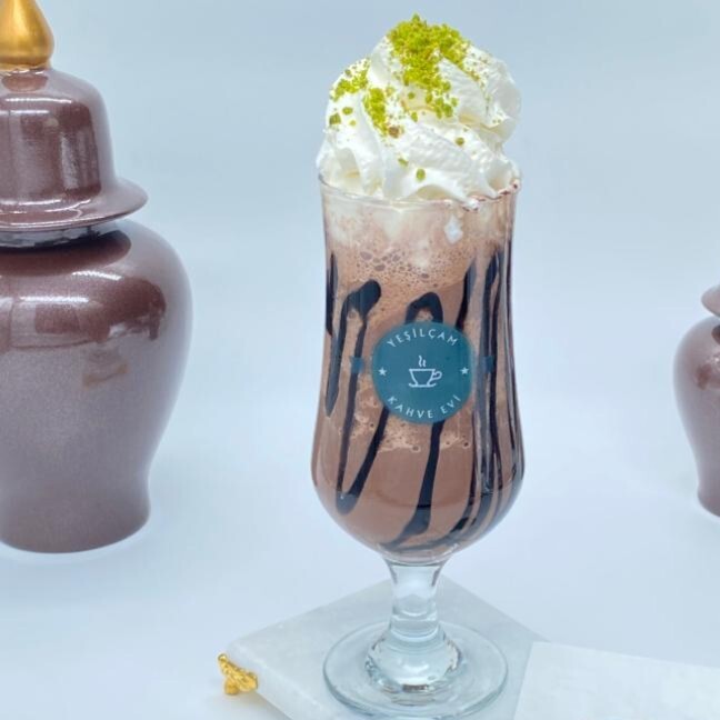 Çikolata & Fıstık Milkshake