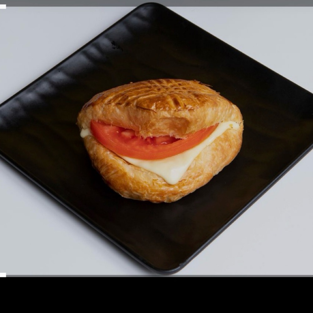 Domates Kaşarlı