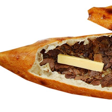 Kavurmalı Kaşarlı Pide