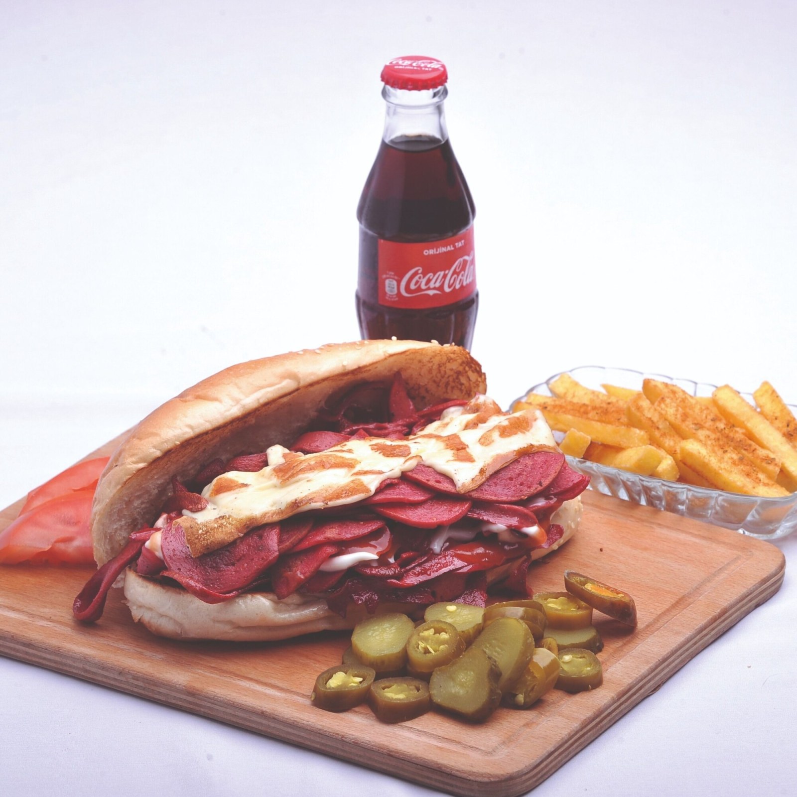 Kömürde Sandviç+coca cola 330ml