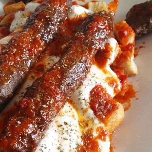 Adana Yoğurtlu (1,5 Porsiyon)
