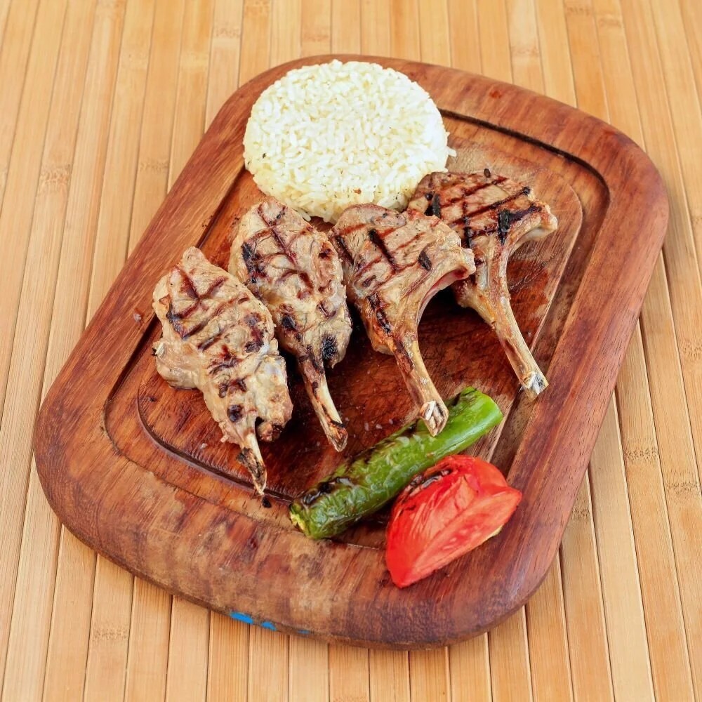 (1 Kg) Kuzu Pirzola