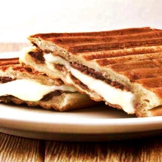 Kavurmalı Tost