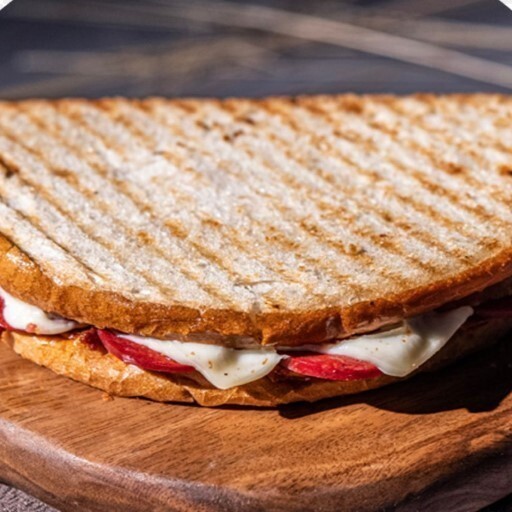 Karışık Tost (Sucuk & Kaşar)