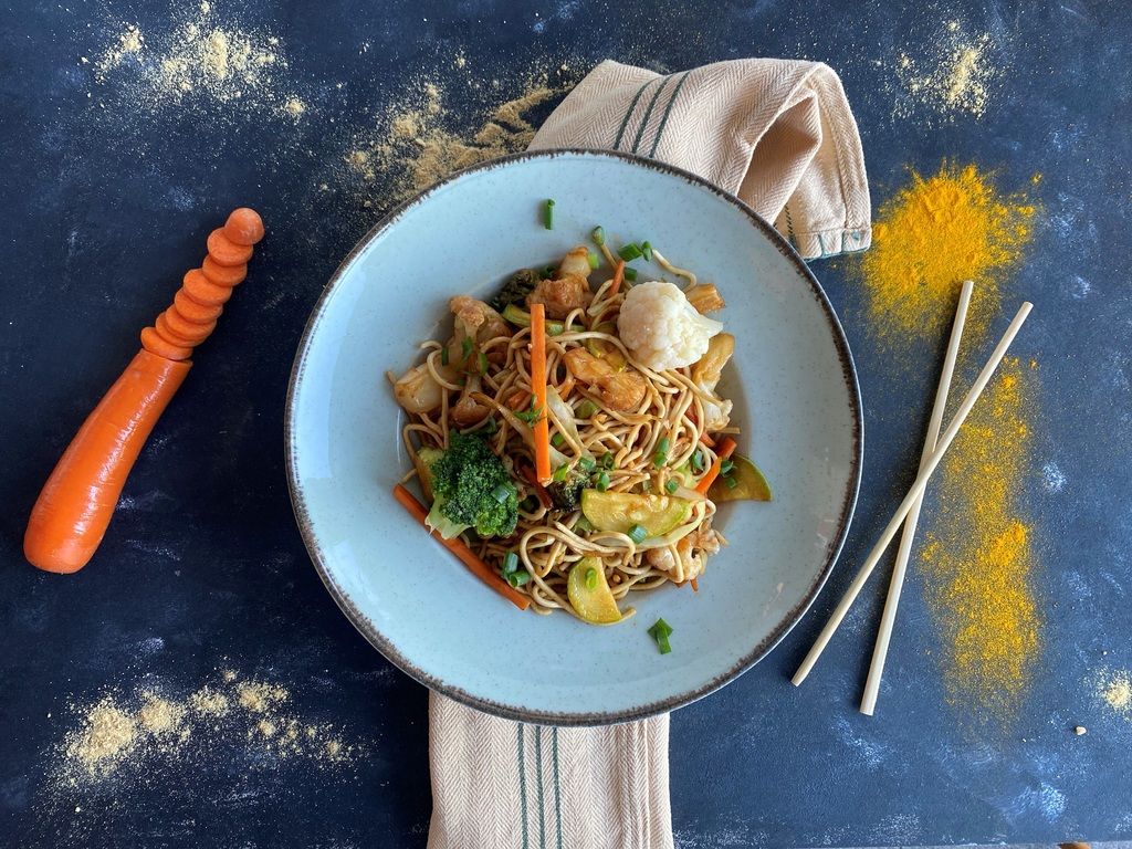 Klasik Sebzeli Noodle