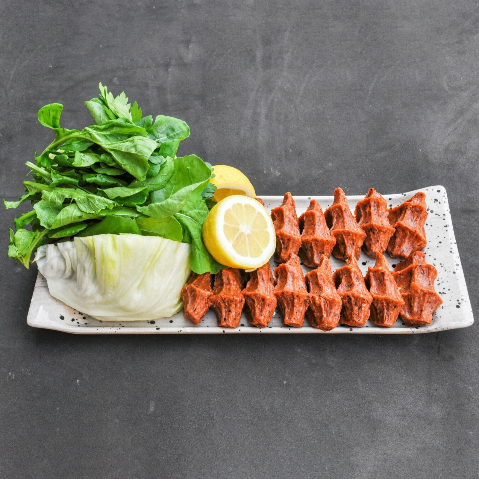 Çiğ Köfte (300gr.)+Ayran(220cl.)+Seçeceğiniz Algida Dondurma