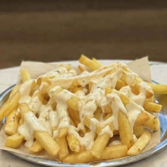 Garlic Soslu Patates Kızartması