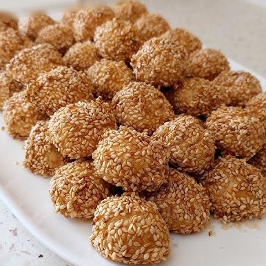 Susamlı Misket Kurabiye (300 gr.)