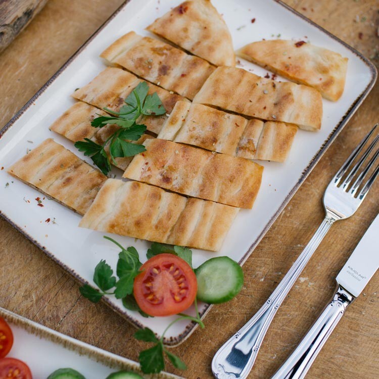 Kıymalı Kır Pidesi