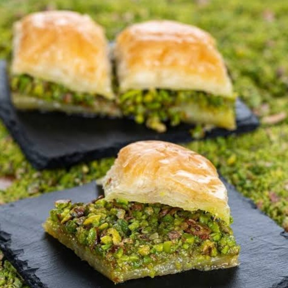 Antep Fıstıklı Baklava ( 500 g)