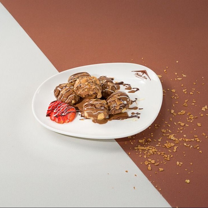 Myra Profiterol