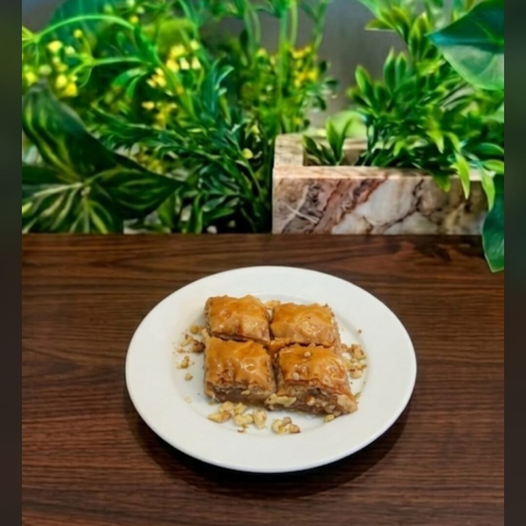 Cevizli Ev Baklavası(1kg)