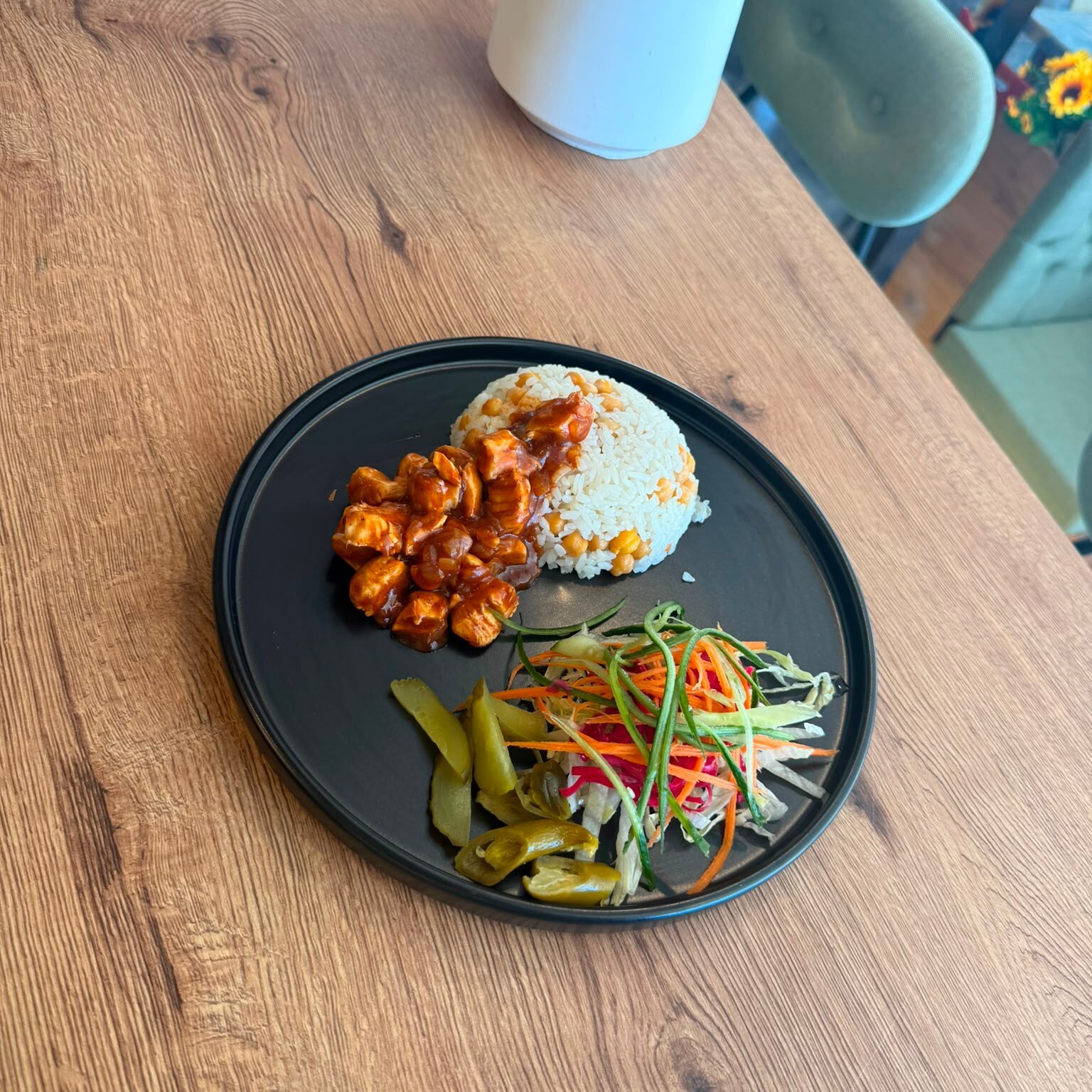Pilav Üstü Barbekü Soslu Tavuk