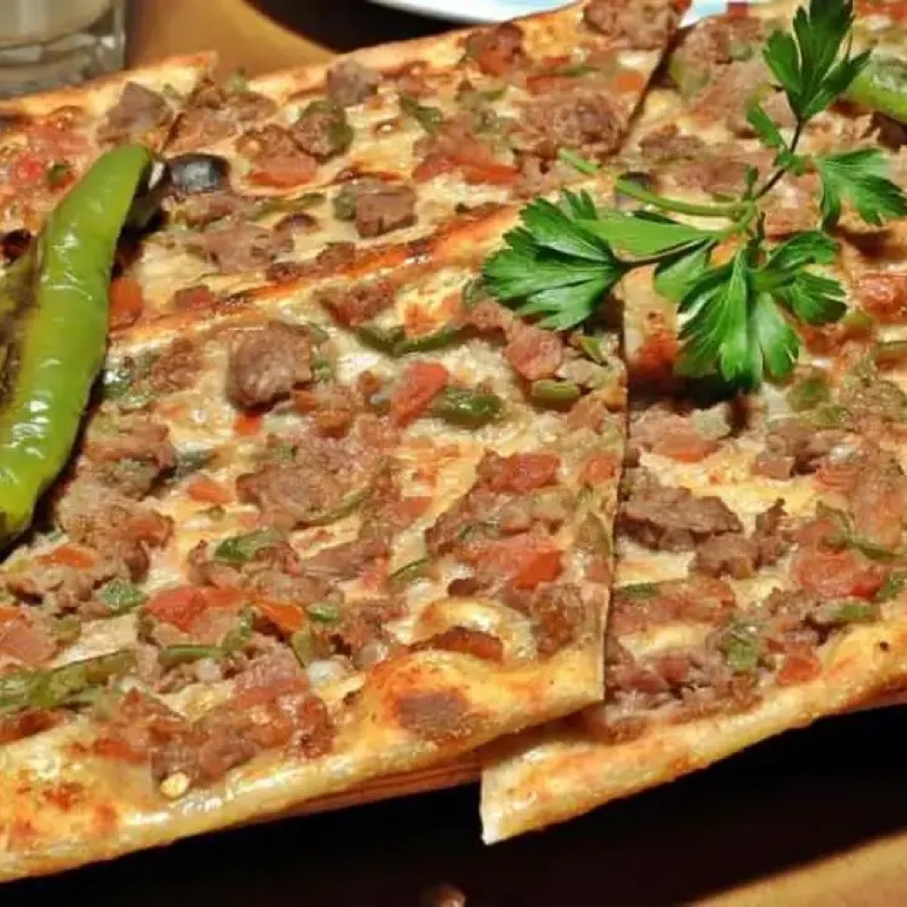 Konya Kuşbaşılı Pide Menü