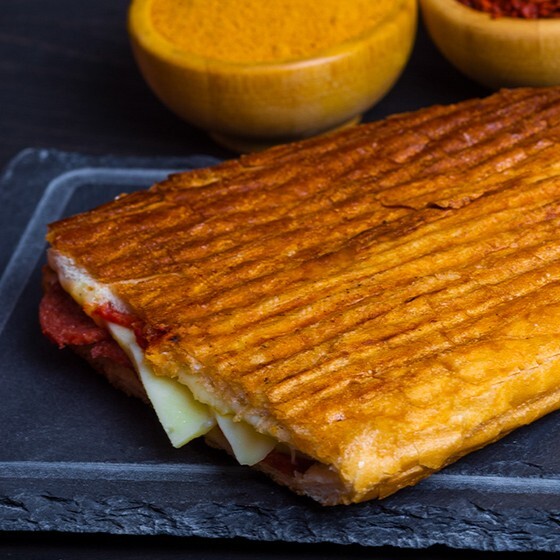 Yarım Ekmek Karışık Tost