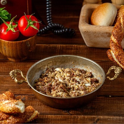 Kavurmalı Yumurta