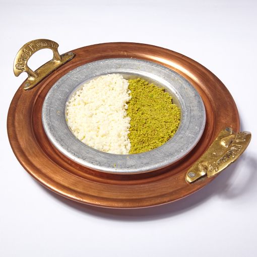 İçi Yarı Fıstık Yarı Peynirli Künefe