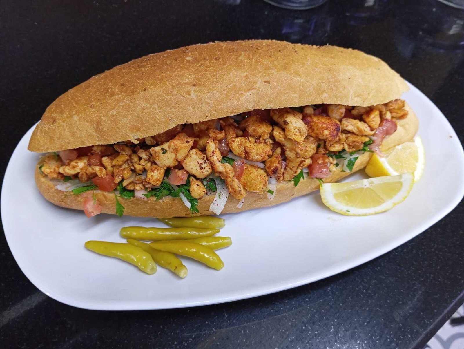 Tam Ekmek Tavuk Tantuni